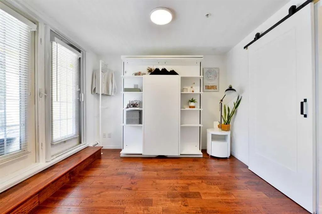 2212 34 Avenue SW, #103