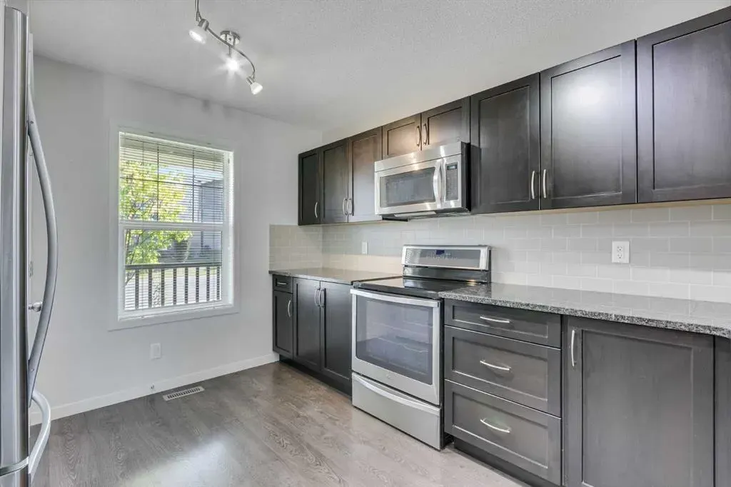 116 Copperpond Parade SE