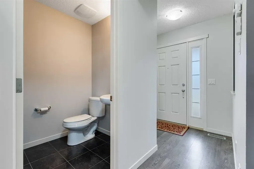 116 Copperpond Parade SE