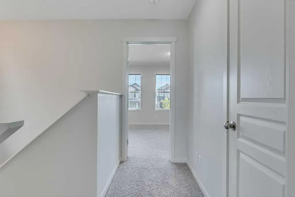 116 Copperpond Parade SE