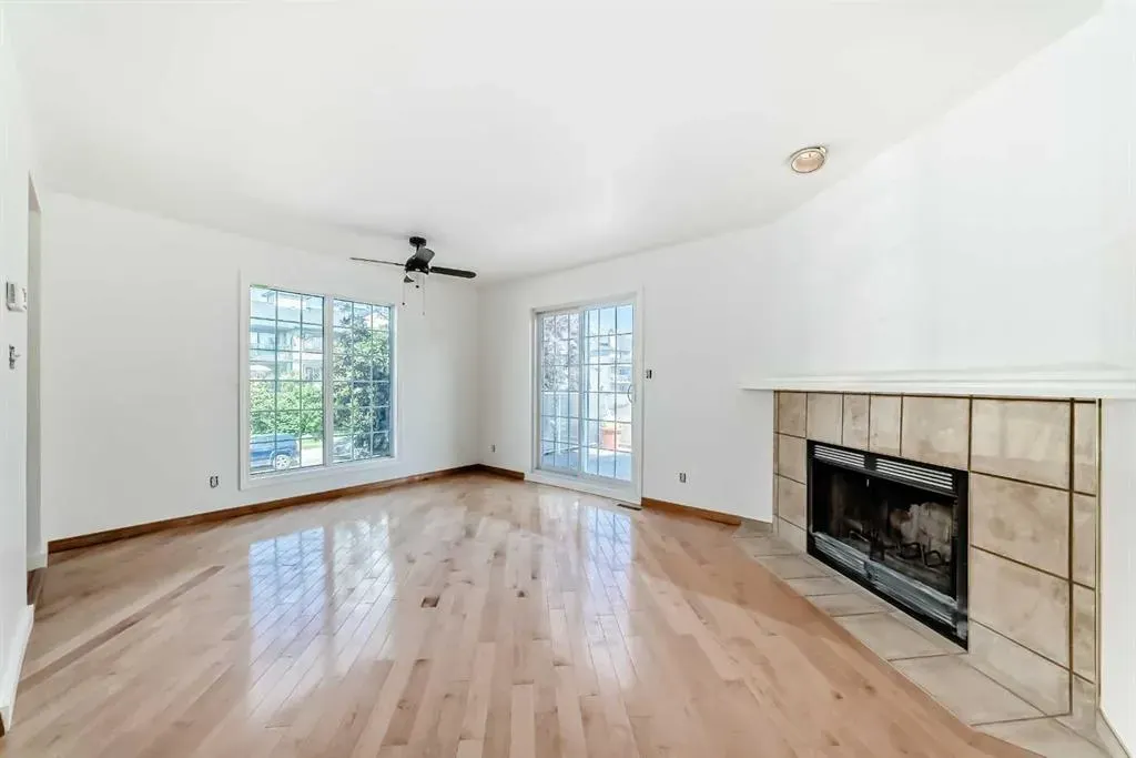 1607 11 Avenue SW, #101
