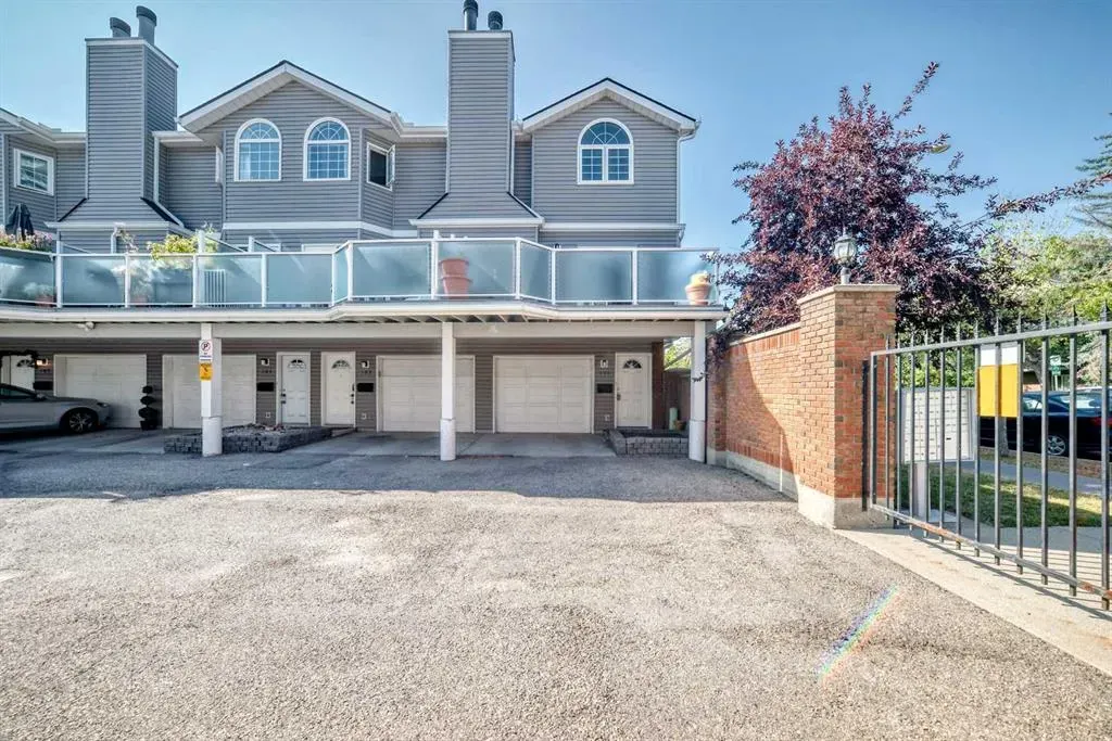 1607 11 Avenue SW, #101