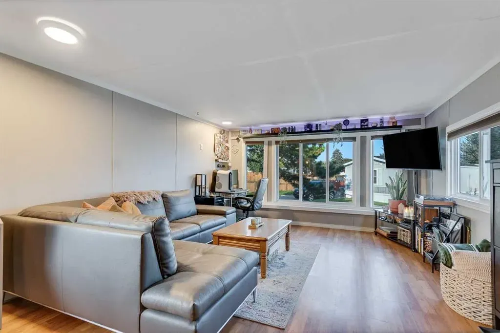 312 Aurora Drive