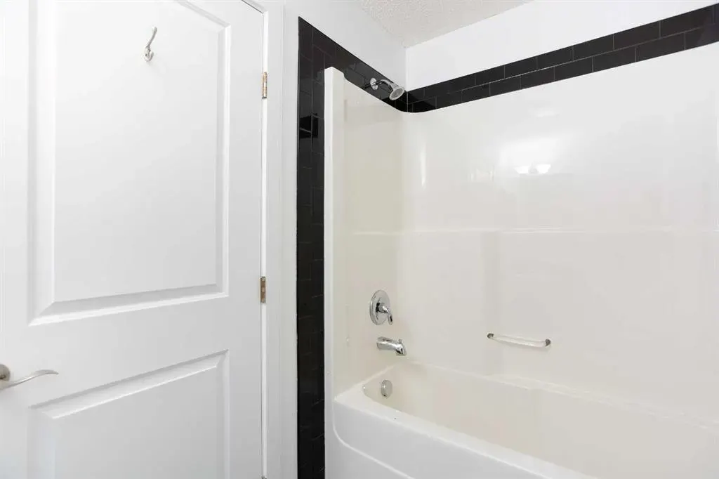 11811 Lake Fraser Drive SE, #6508