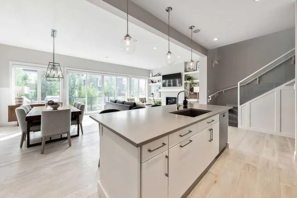 45 West Grove Way SW