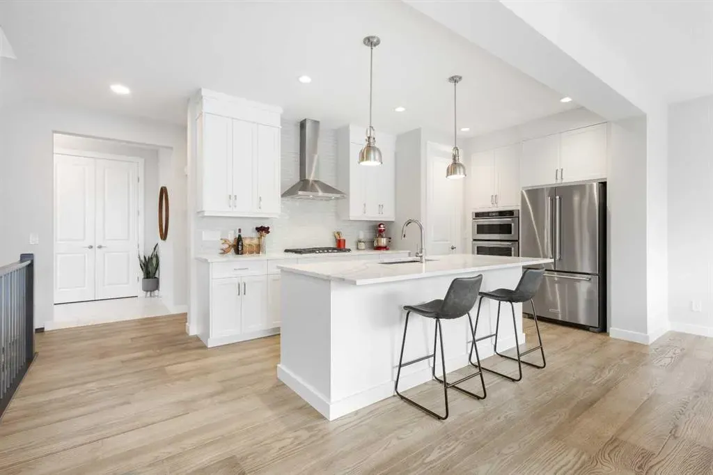 246 West Grove Point SW
