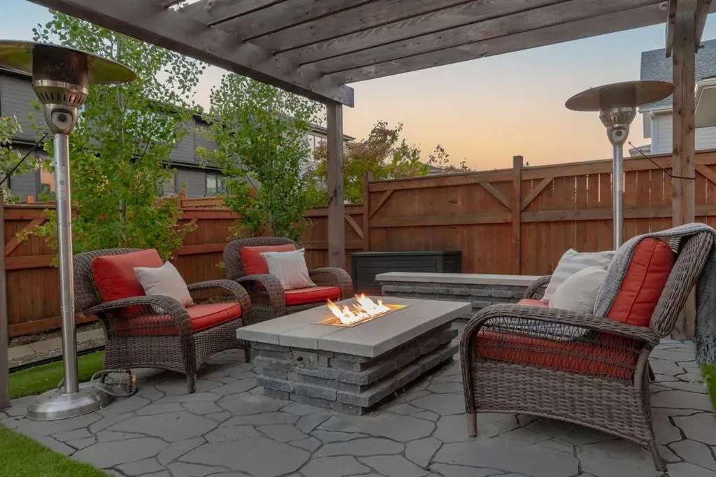 131 Aspen Summit Boulevard SW