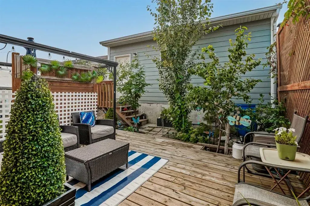 5 Shawinigan Rise SW