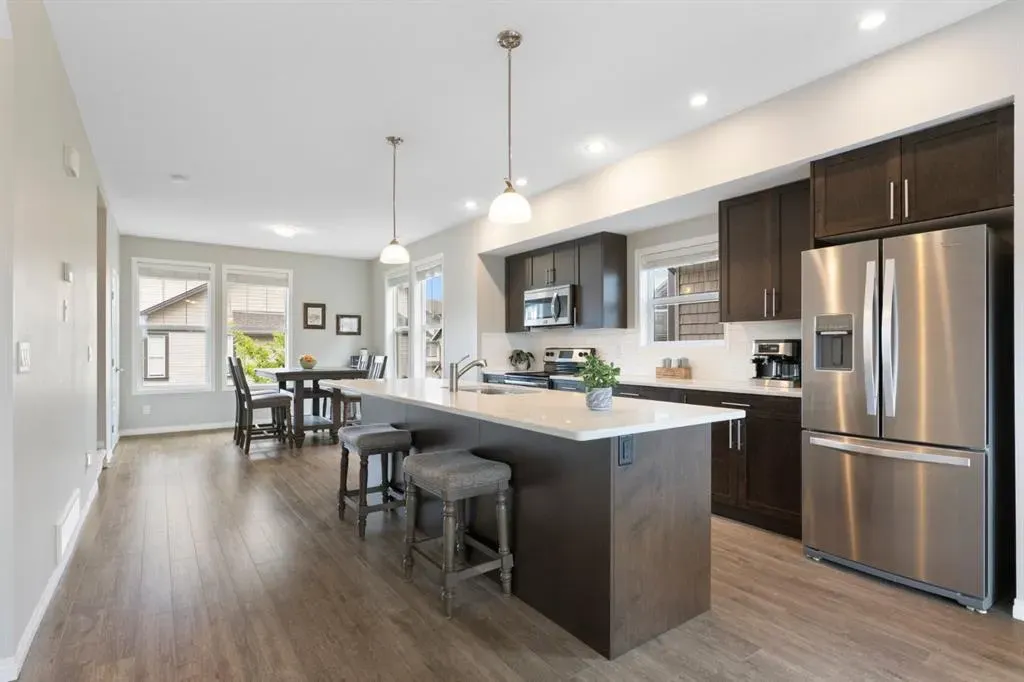 280 Williamstown Close NW, #1901