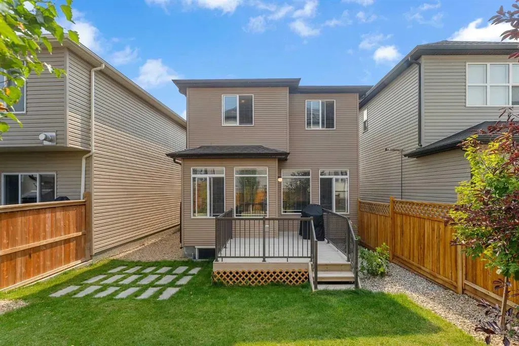 213 Nolanhurst Way NW