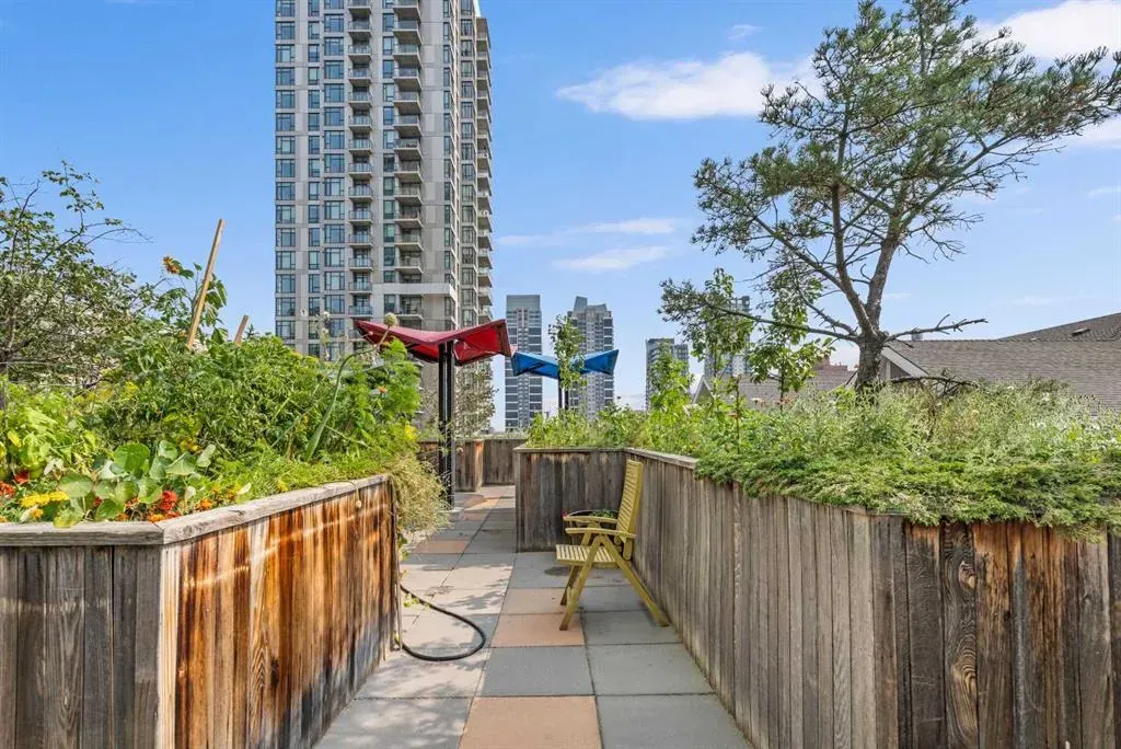 135 13 Avenue SW, #2007