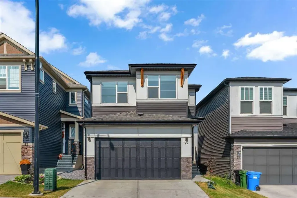 29 Calhoun Crescent NE