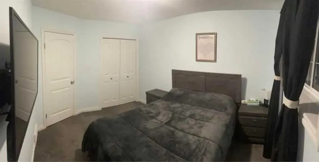 4915 45 Street, #104