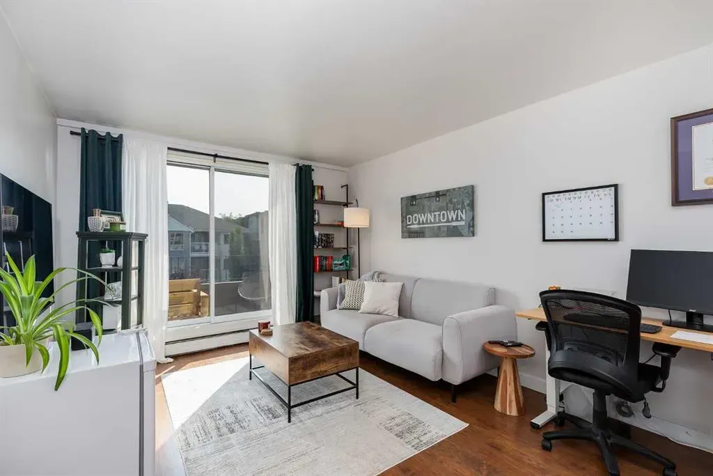 1811 18A Street SW, #302