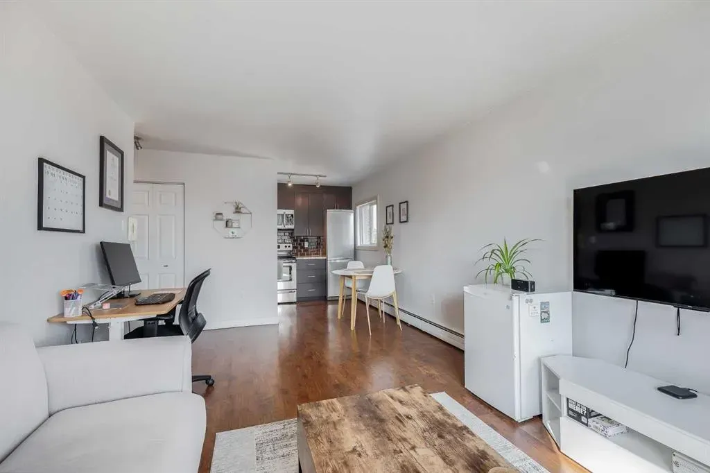 1811 18A Street SW, #302