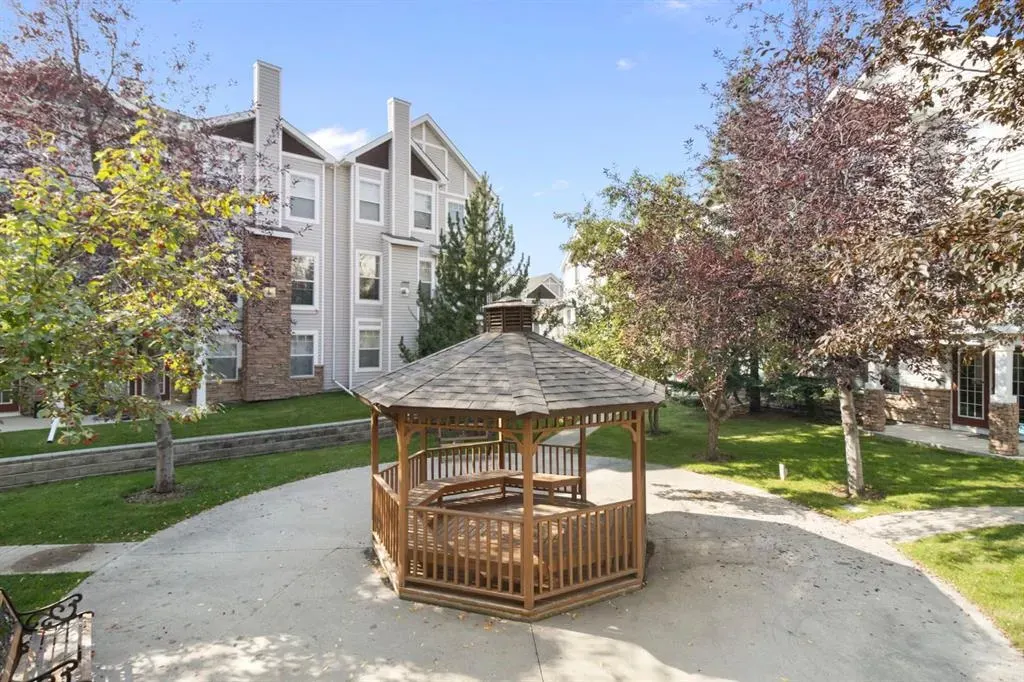 144 Hidden Creek Gardens NW