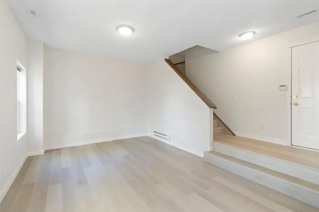 144 Hidden Creek Gardens NW