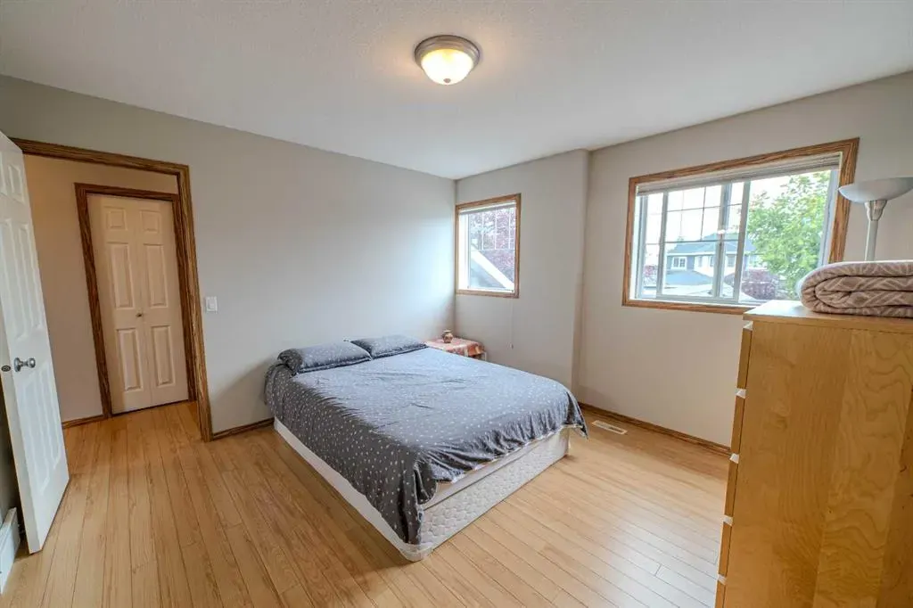 192 Somerglen Common SW