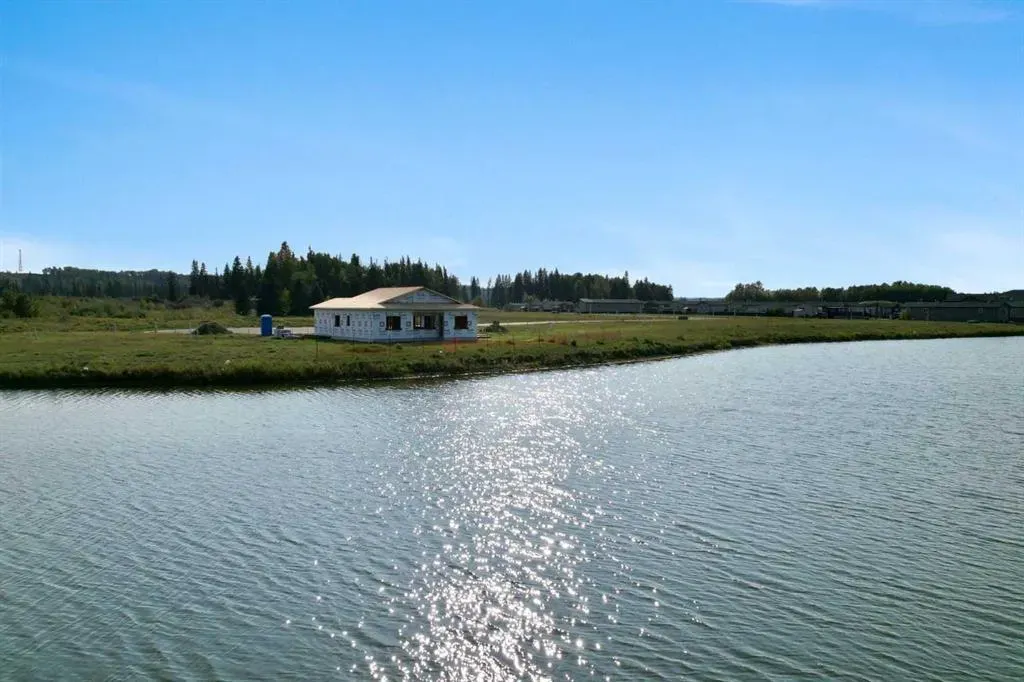 54 Lakeview Place