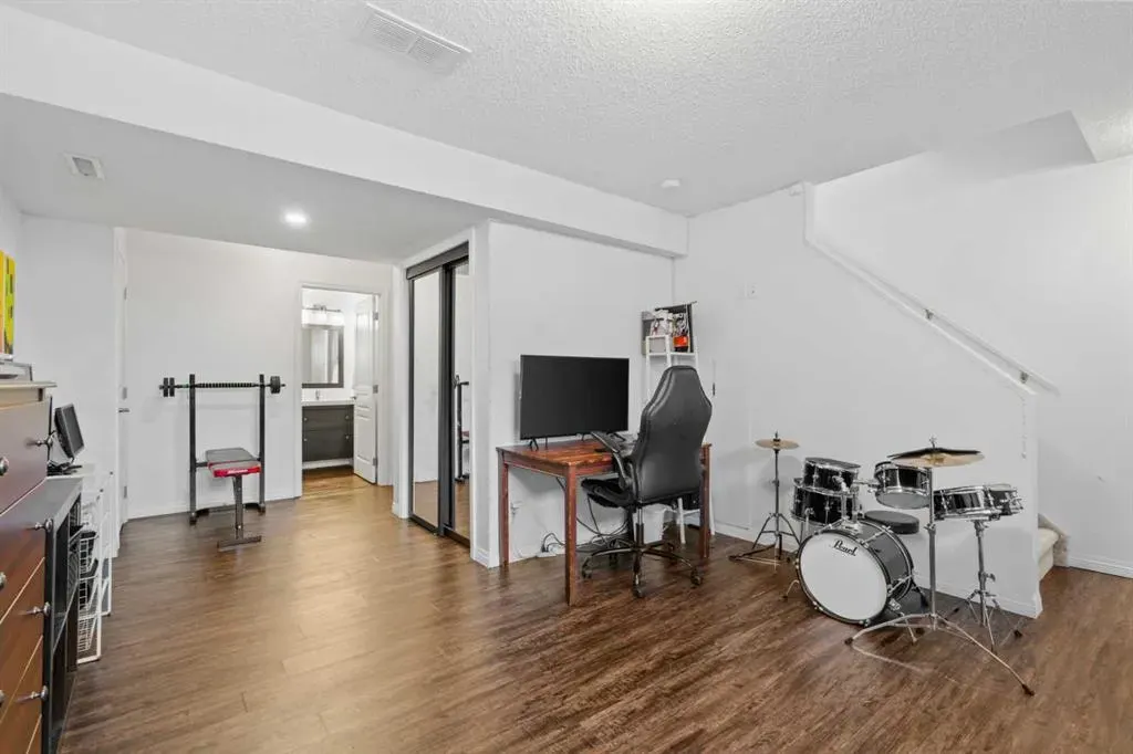 92 Auburn Meadows Boulevard SE
