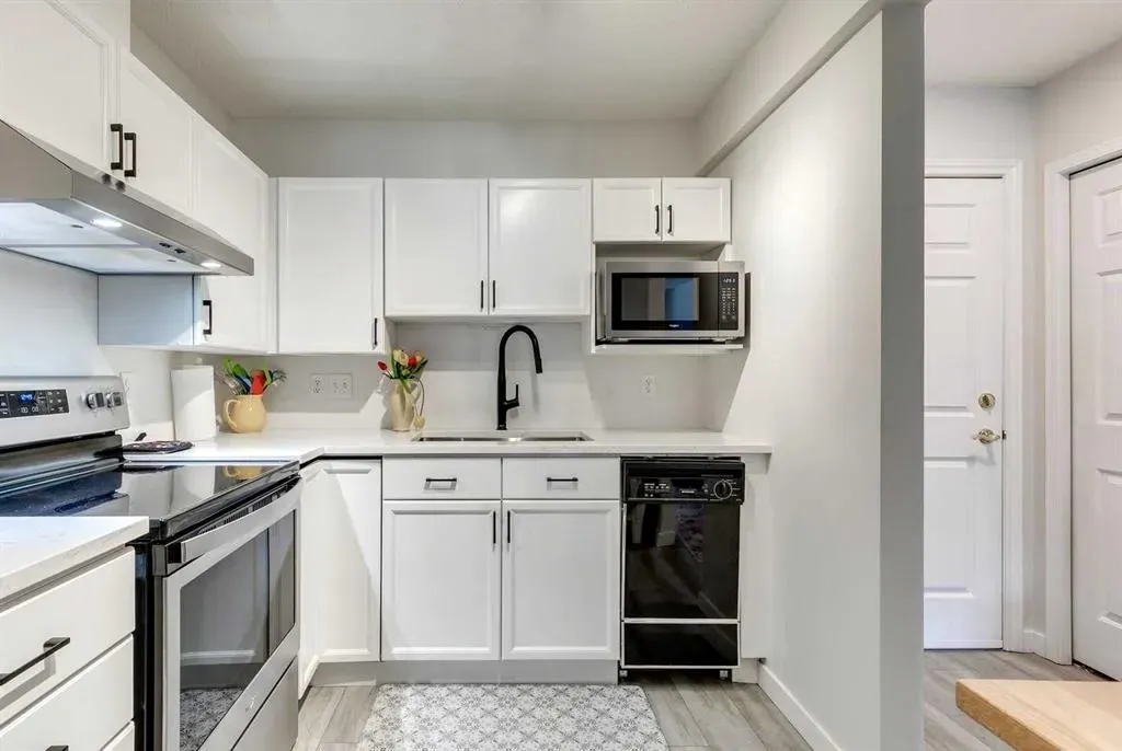 1305 Sienna Park Green SW