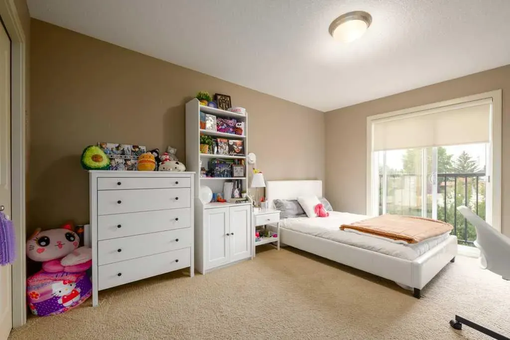 24 Aspen Meadows Green SW