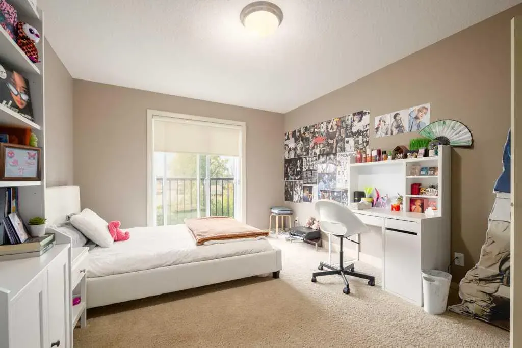 24 Aspen Meadows Green SW