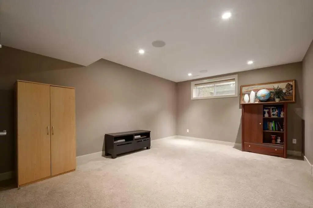 24 Aspen Meadows Green SW