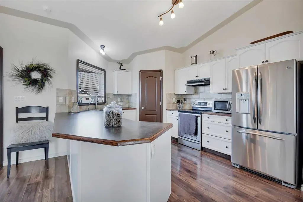 130 Jenner Crescent