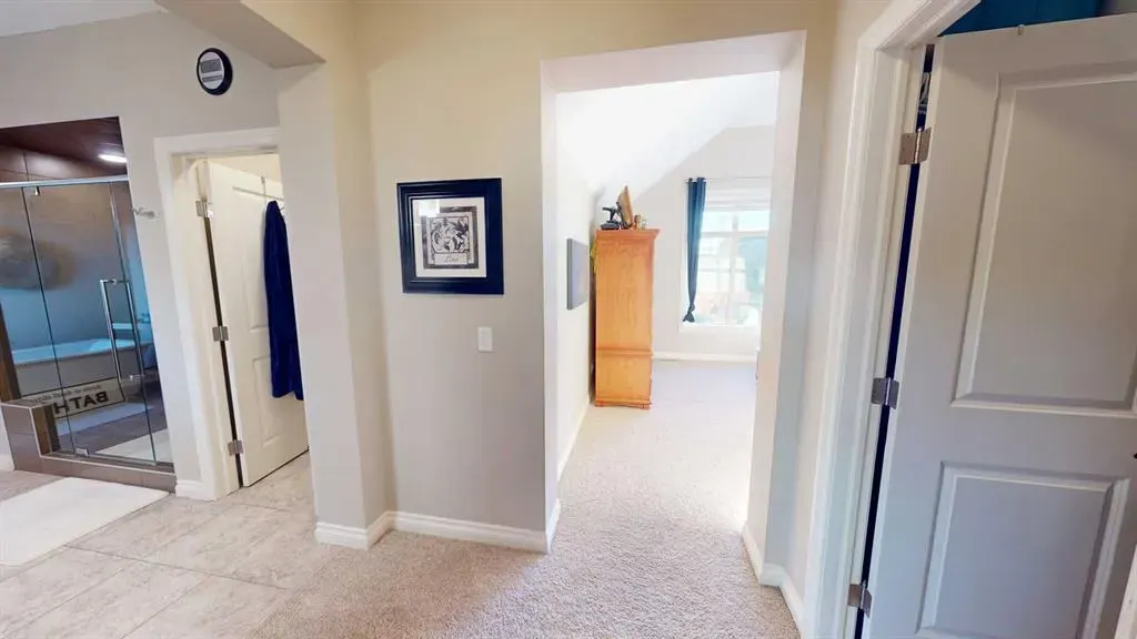 230 Mahogany Place SE