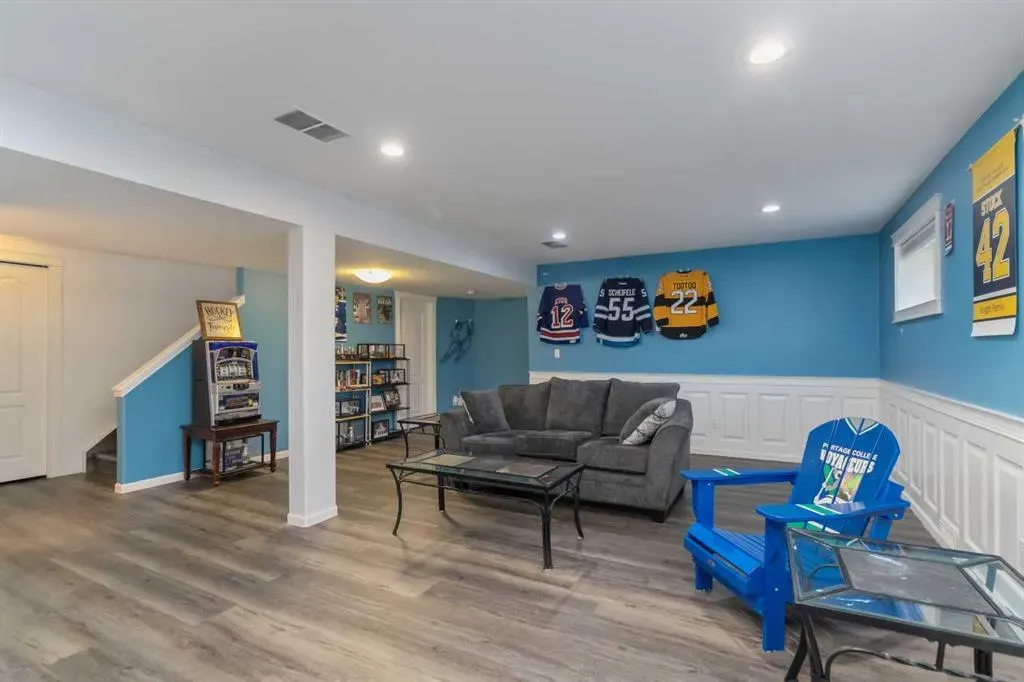 264 J.W. Mann Drive, #11