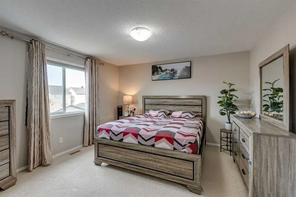 289 Skyview Ranch Boulevard NE