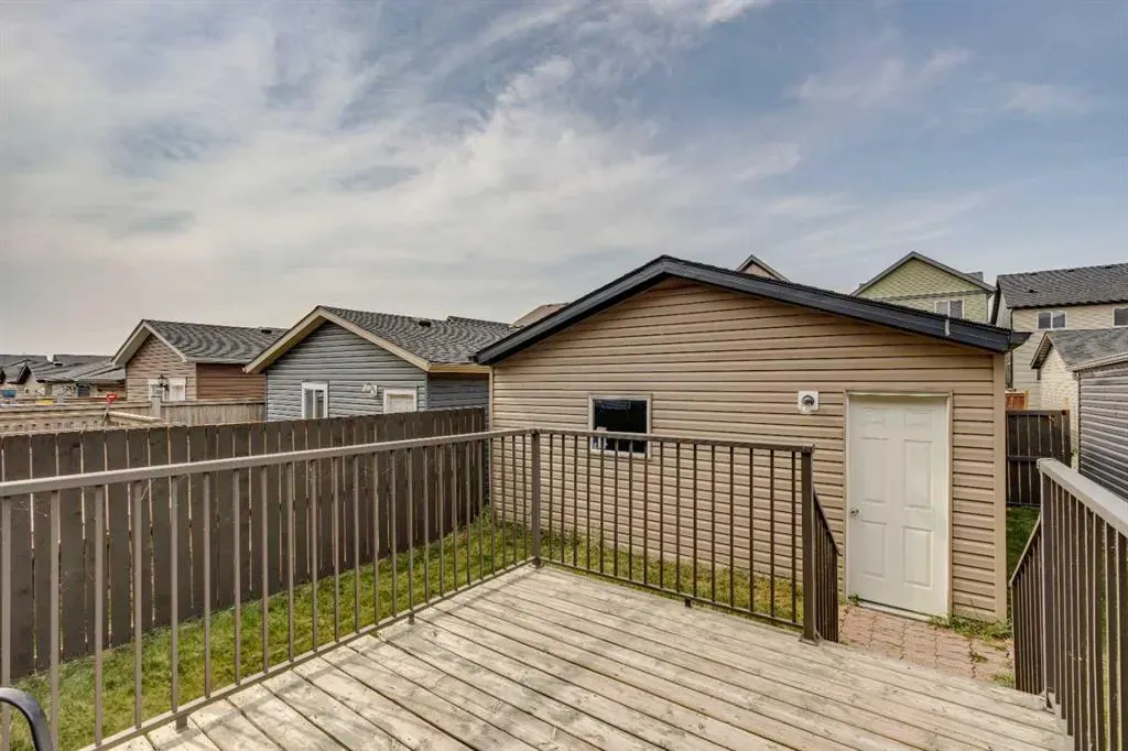 289 Skyview Ranch Boulevard NE