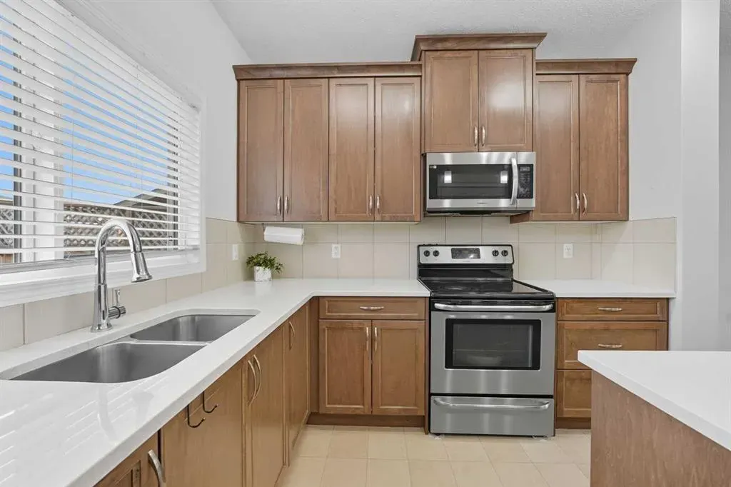 532 Midtown Street SW