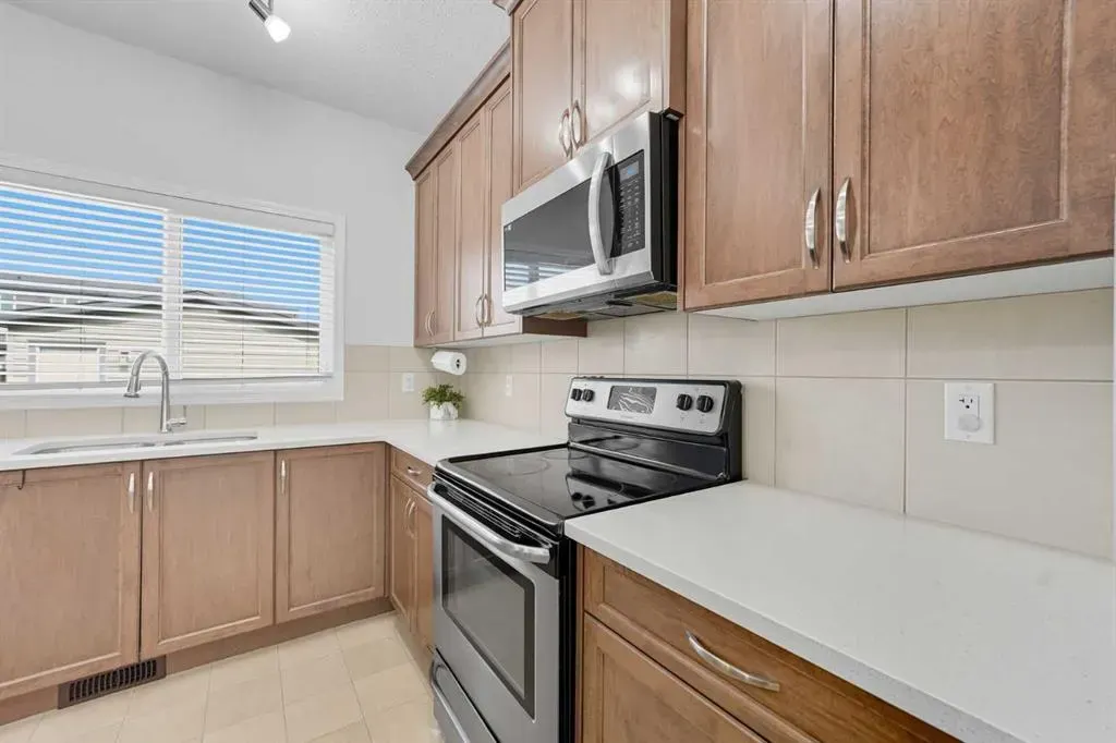 532 Midtown Street SW