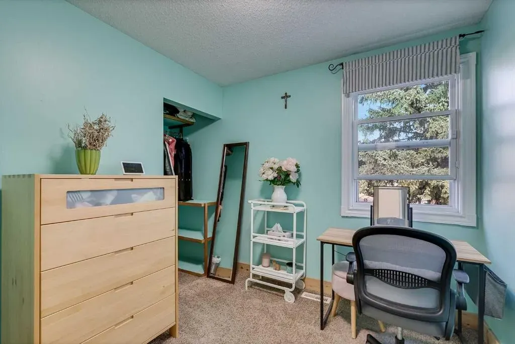544 Blackhorn Road NE, #302