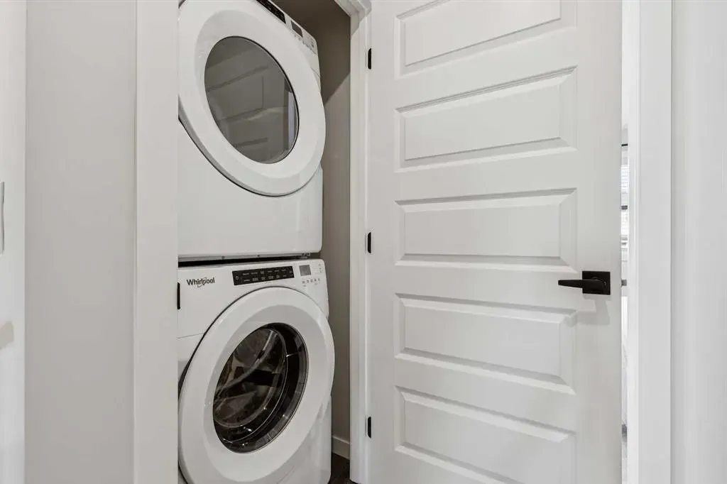 135 Mahogany Parade SE, #703