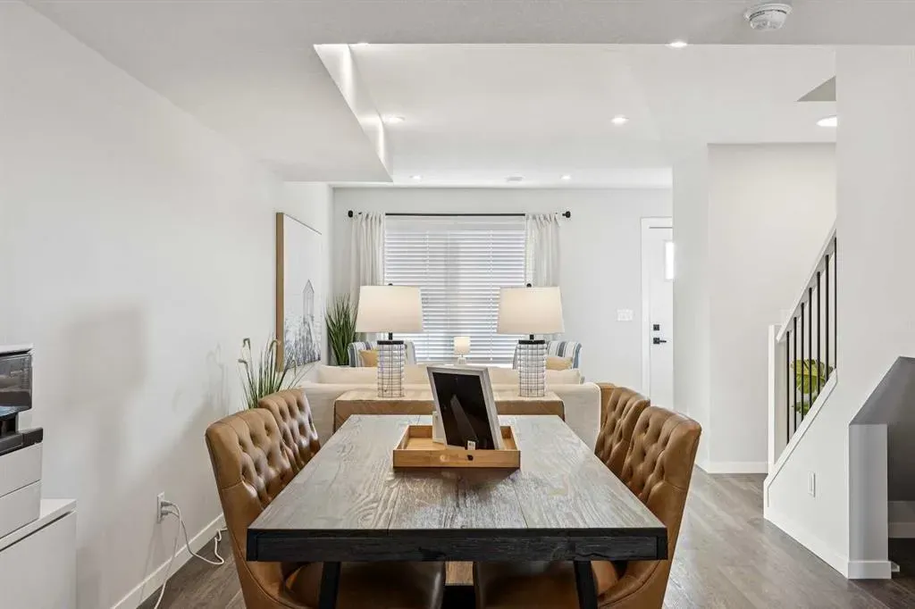 135 Mahogany Parade SE, #703