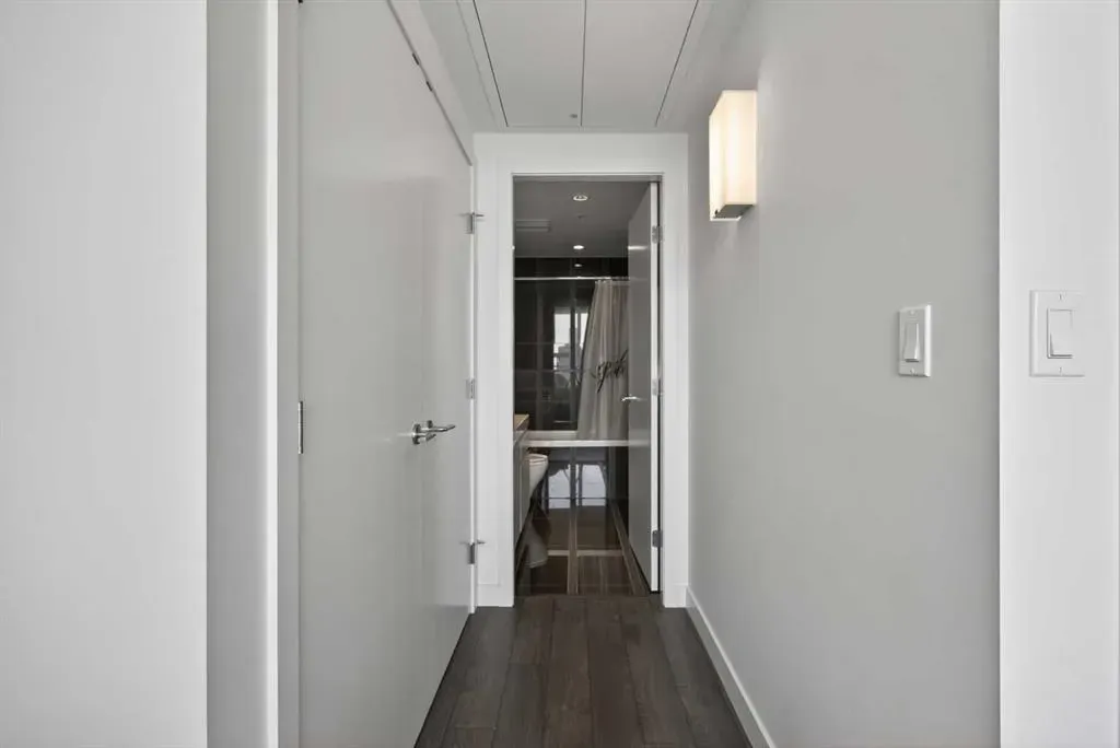 310 12 Avenue SW, #2405