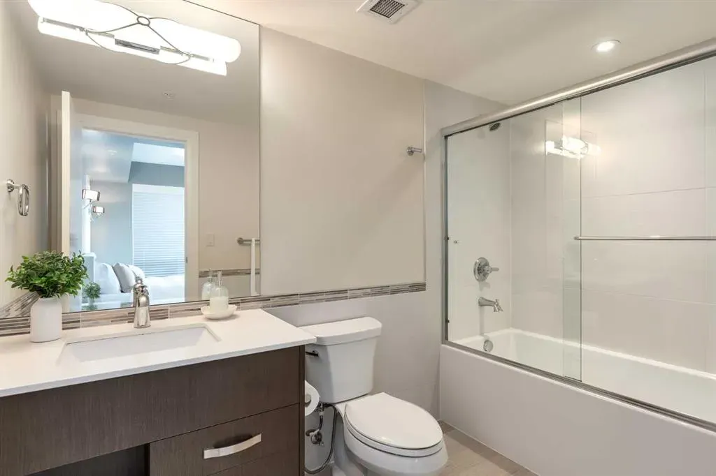 930 6 Avenue SW, #2208