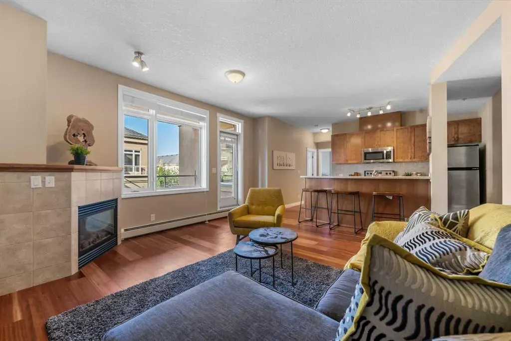 24 Hemlock Crescent SW, #3405
