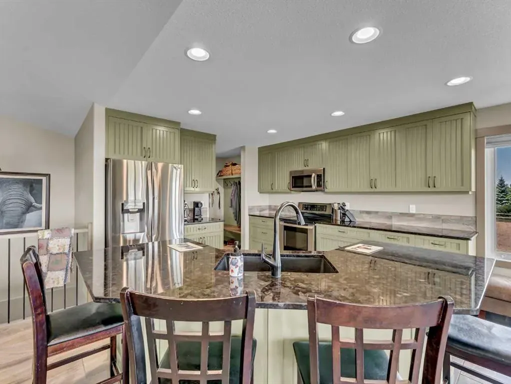 12320 Range Road 72, #6