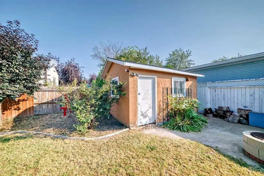 842 Briarwood Road