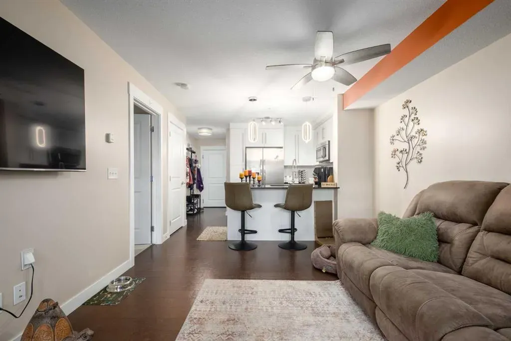 11 Mahogany Row SE, #2105