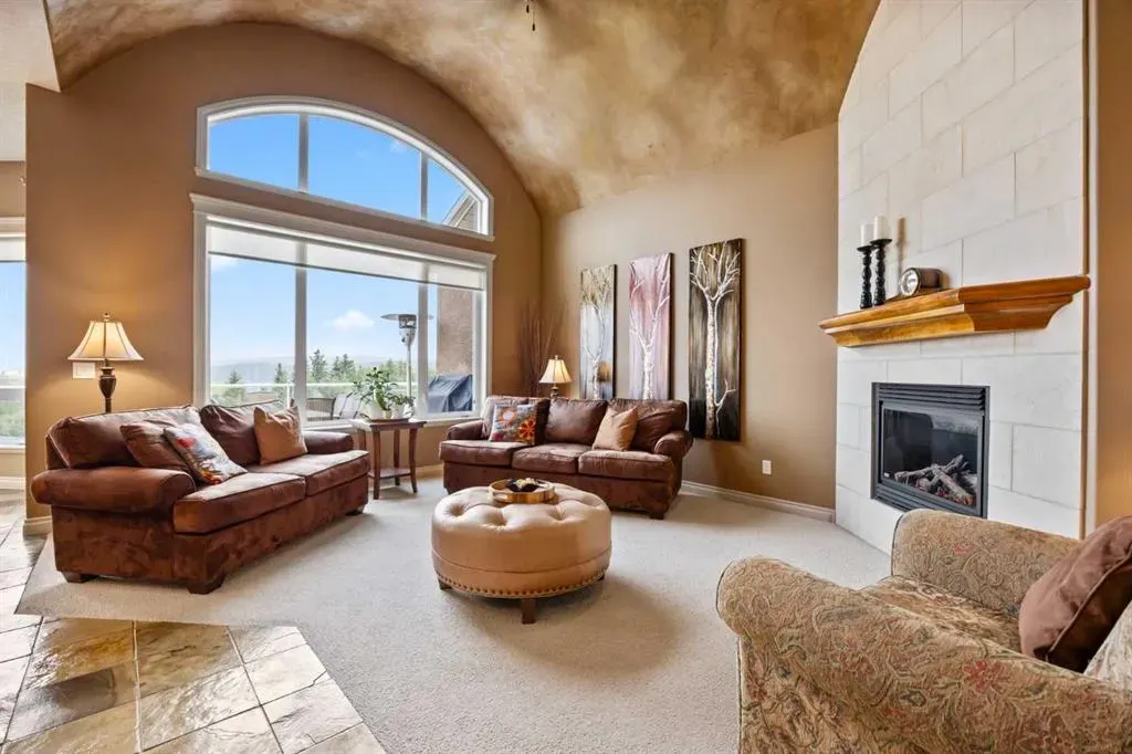 435 Rodeo Ridge