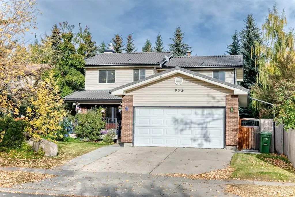 983 Woodbine Boulevard SW