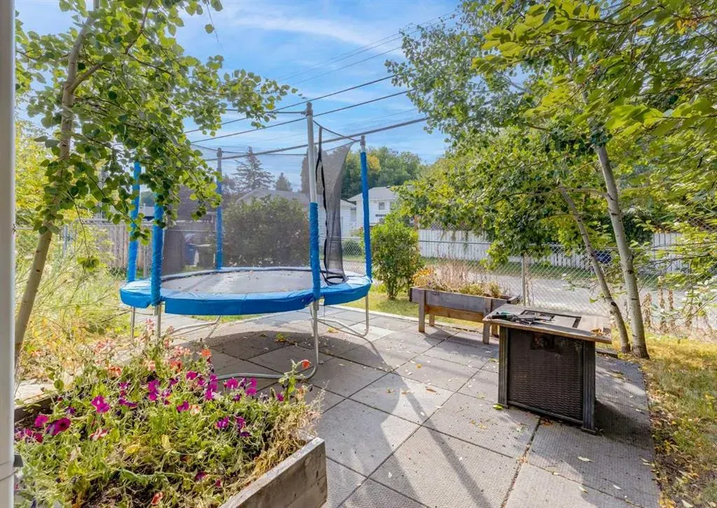 70 Allandale Close SE
