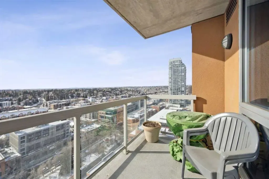 817 15 Avenue SW, #2002