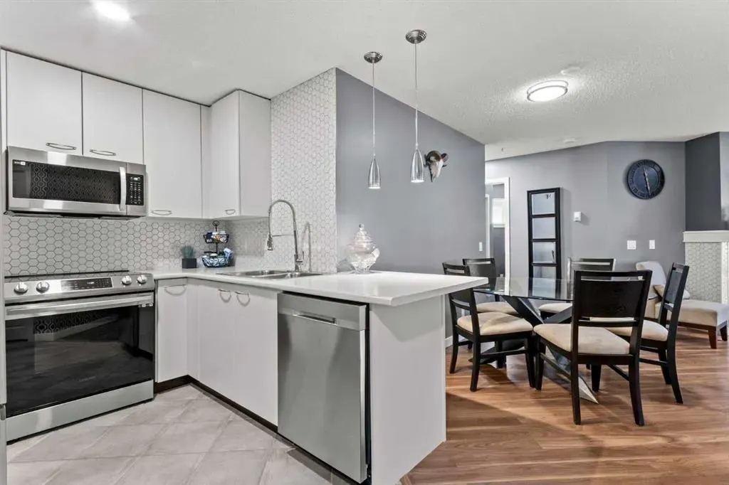 5115 Richard Road SW, #116