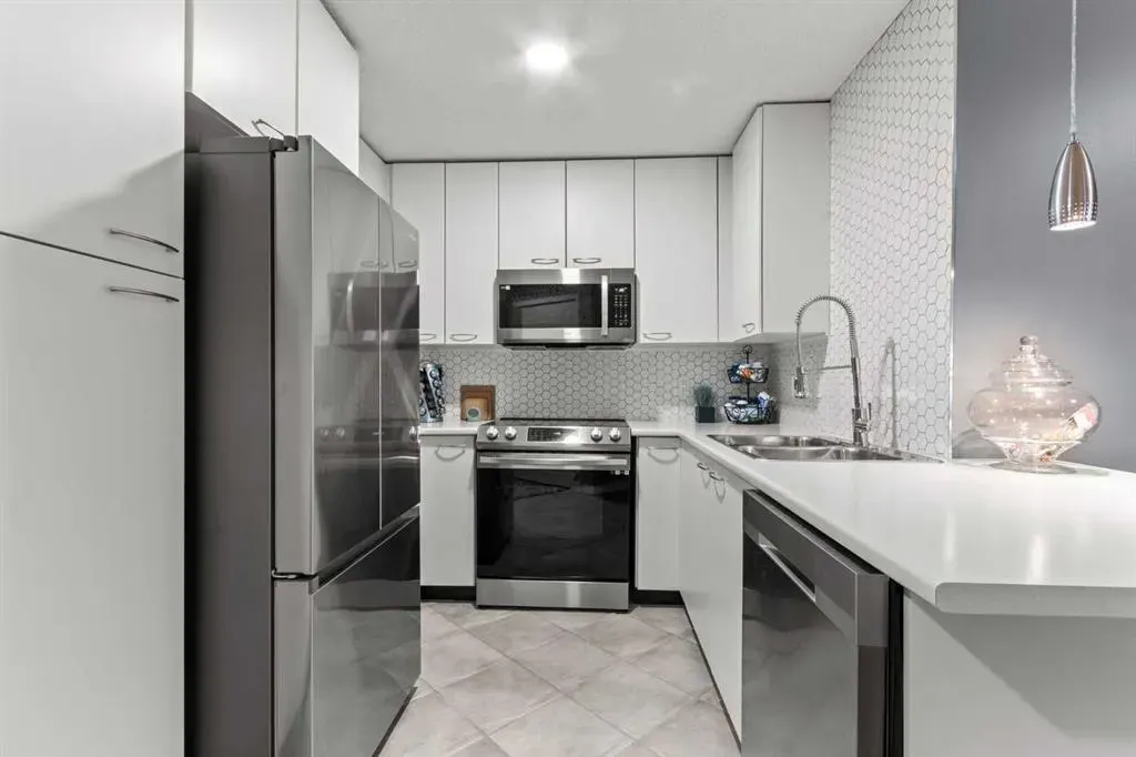 5115 Richard Road SW, #116